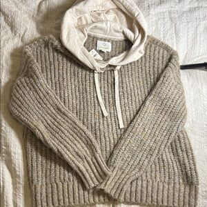 Offline by aerie Women’s Beige Ribbed Sweater with Hood